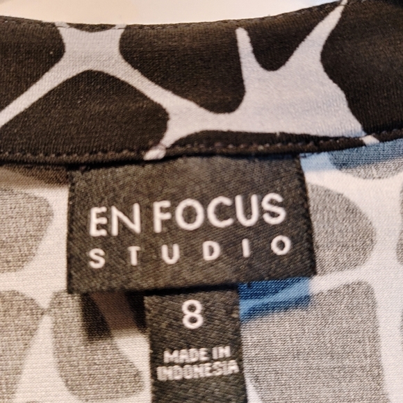 Enfocus Studio Animal Print Dress Size 8 Black Gray Button Front Casual Work - Picture 5 of 9